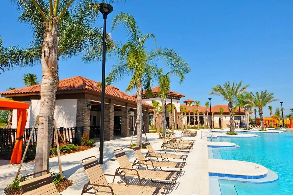 Heated Pool + Hot Tub + Lazy River + Game Room ダベンポート